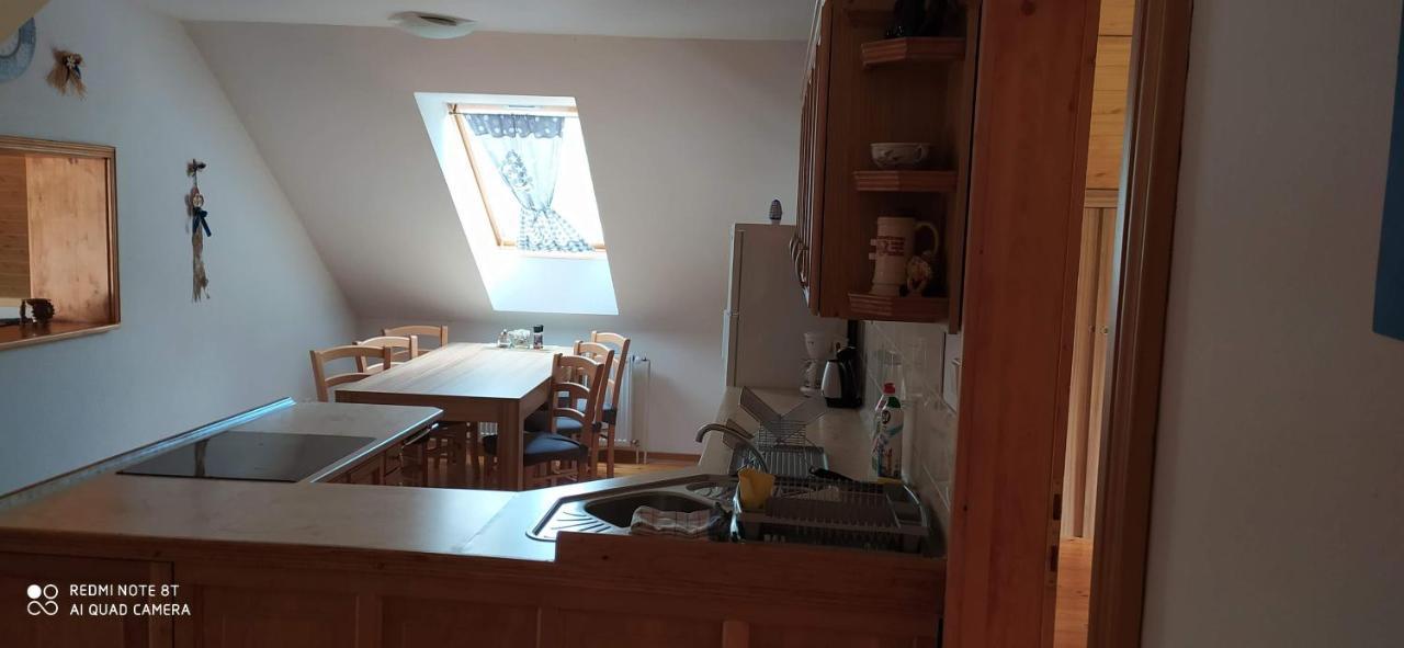 Apartmany Natalie Dvory nad Luznici Ngoại thất bức ảnh